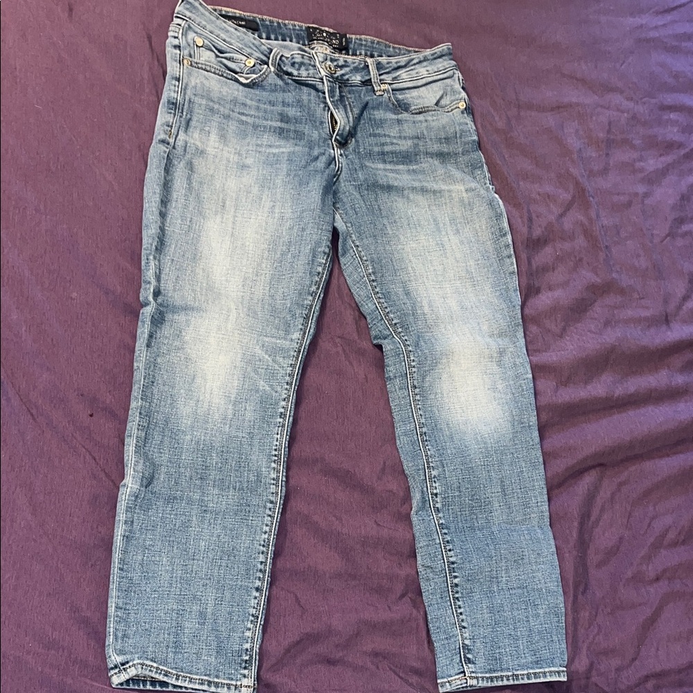 Lucky Brand Light Blue Cropped Jeans